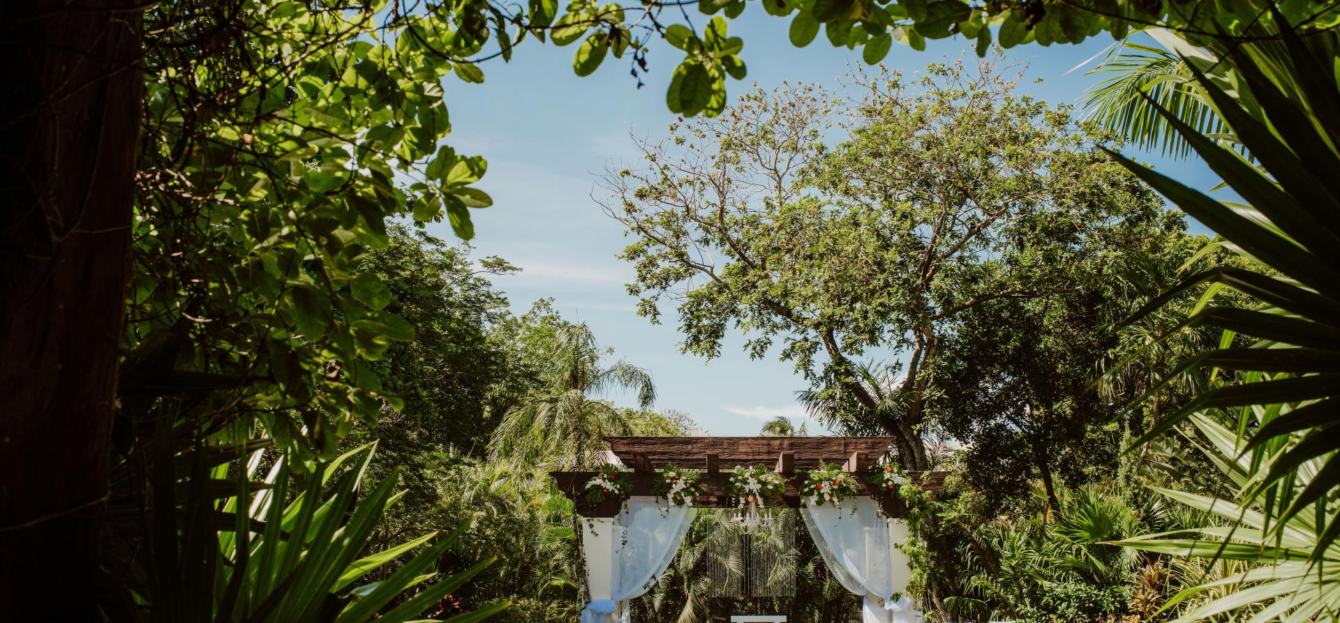 Sandos Playacar Weddings