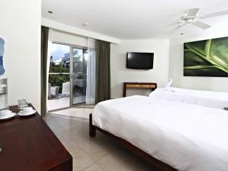 Royal Elite Superior