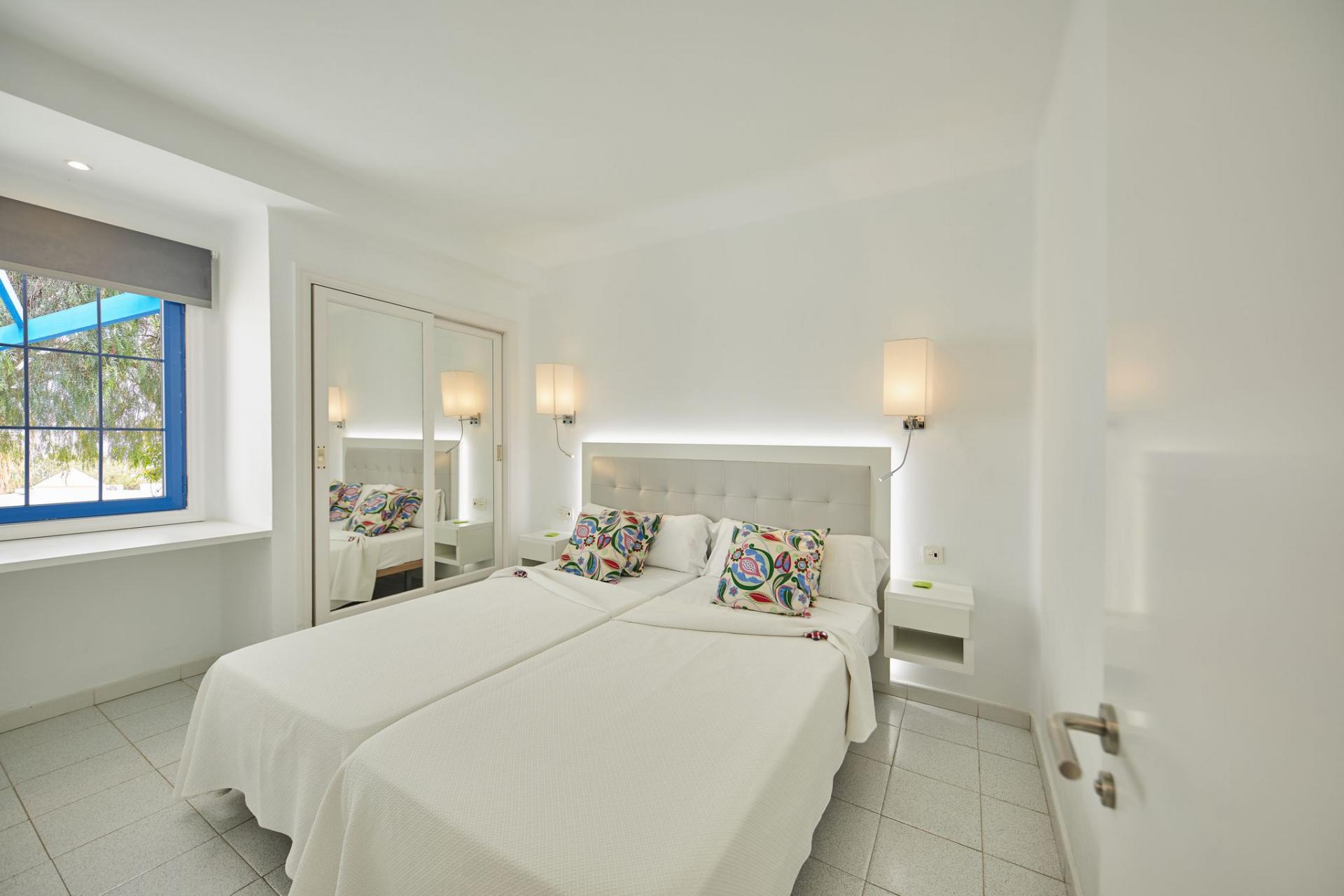 SEA VIEW ONE BEDROOM BUNGALOW