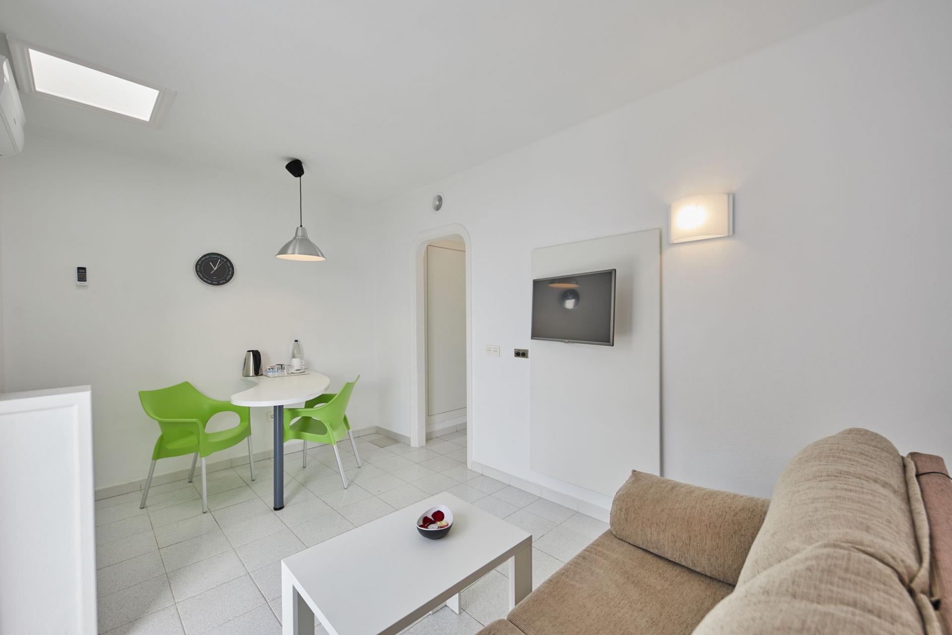 SEA VIEW ONE BEDROOM BUNGALOW