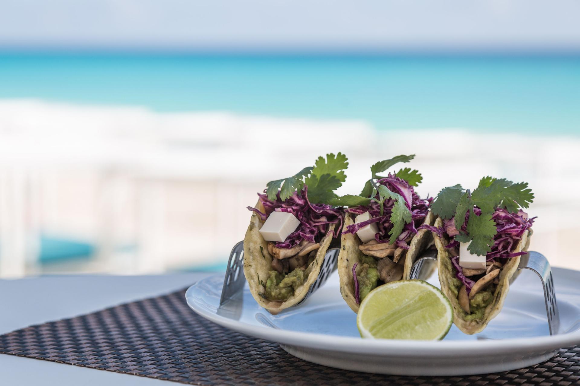 Sandos Cancun Vegan food