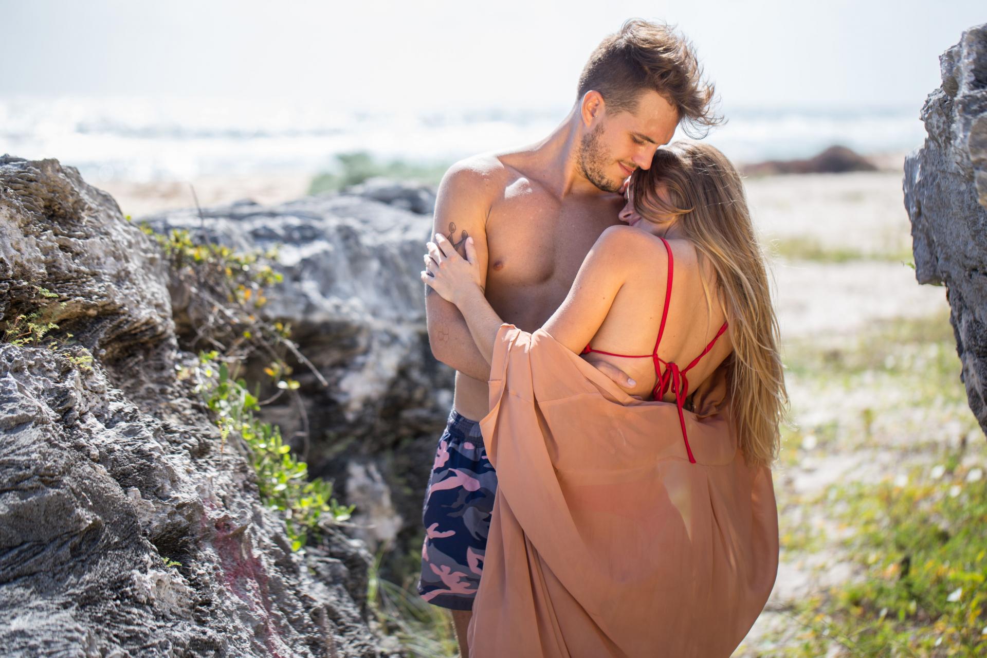 ROMANTIC GETAWAYS AT SANDOS