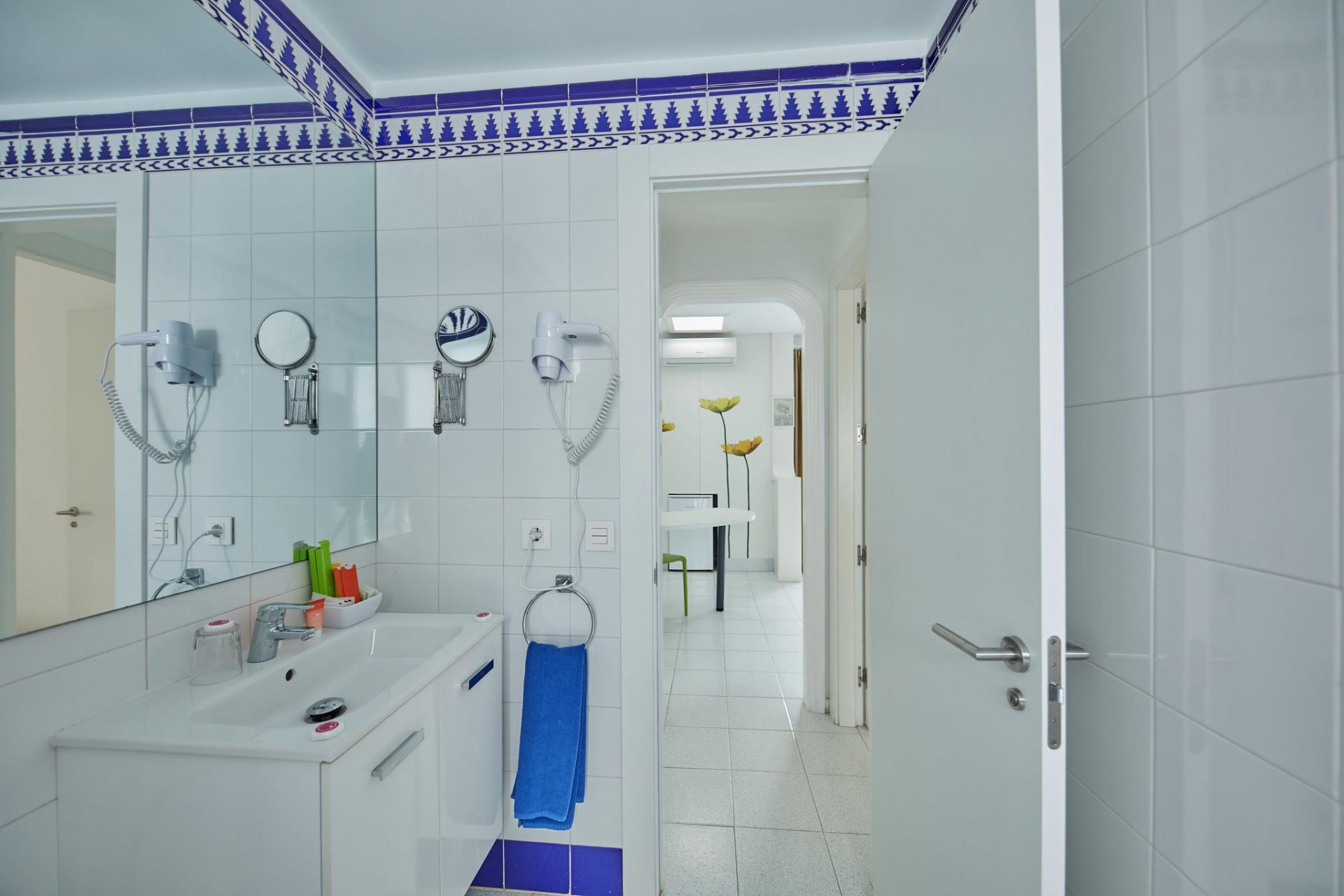 HOLISTIC BUNGALOW PACKAGE