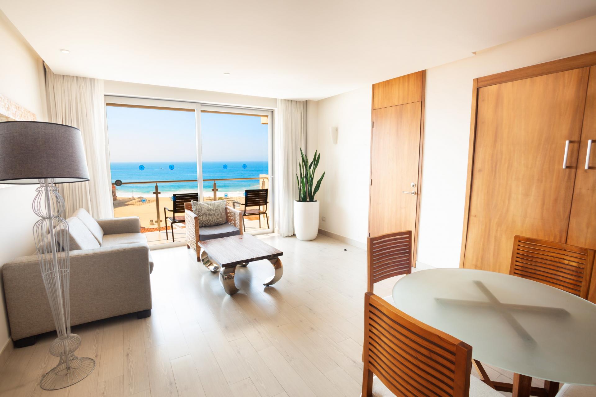 Finisterra One Bedroom Suite_03