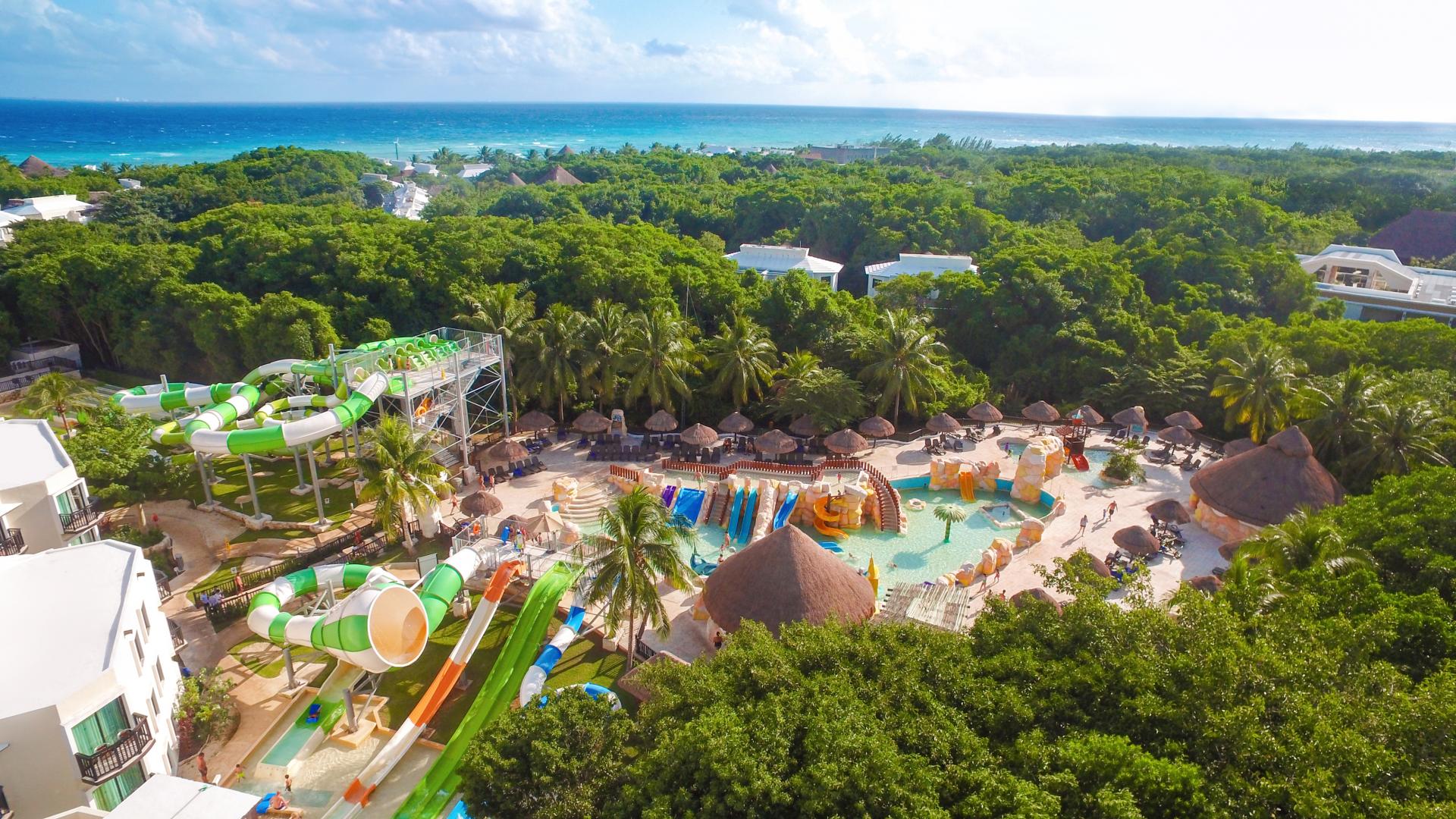 Sandos Caracol Aerial Aquapark