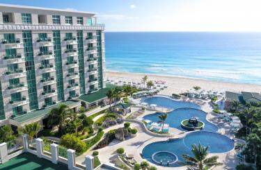 All Inclusive Resort in Cancun Sandos Cancun Resort
